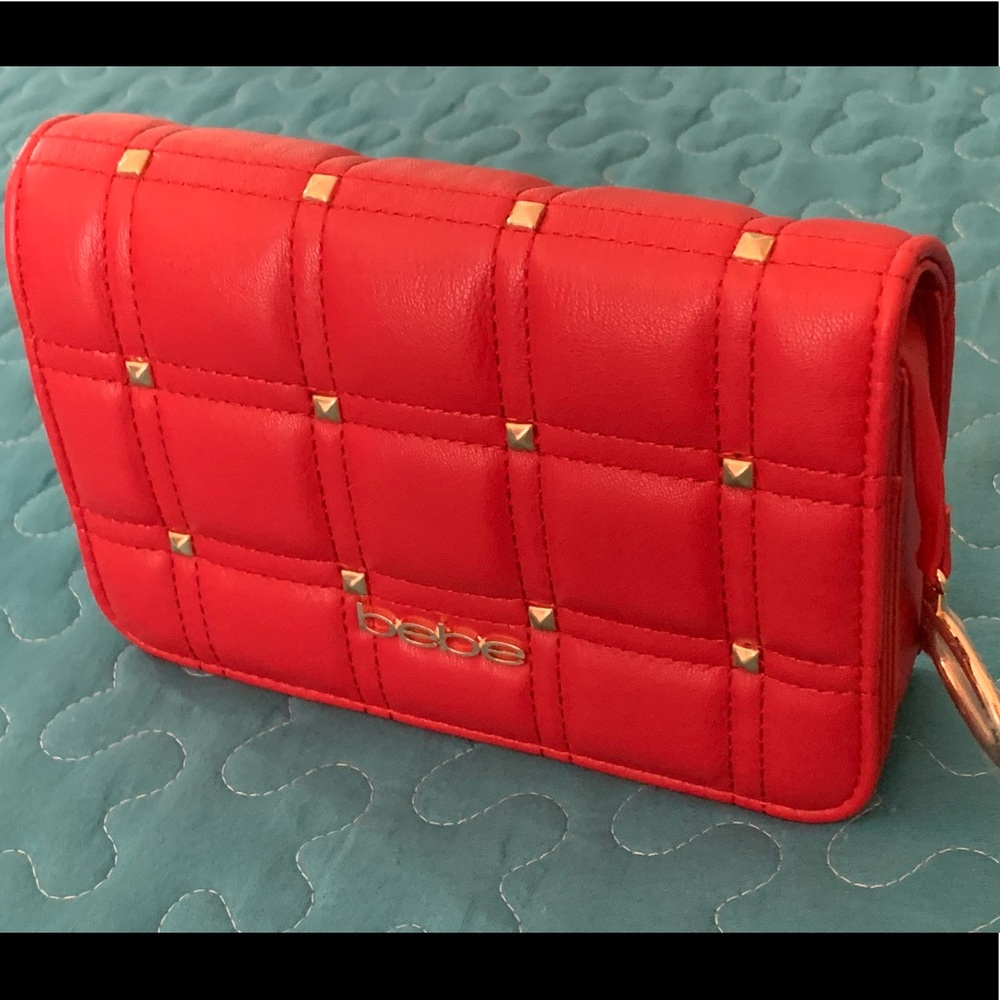 NWT. Bebe Red Crossbody Bag - Picture 15 of 16